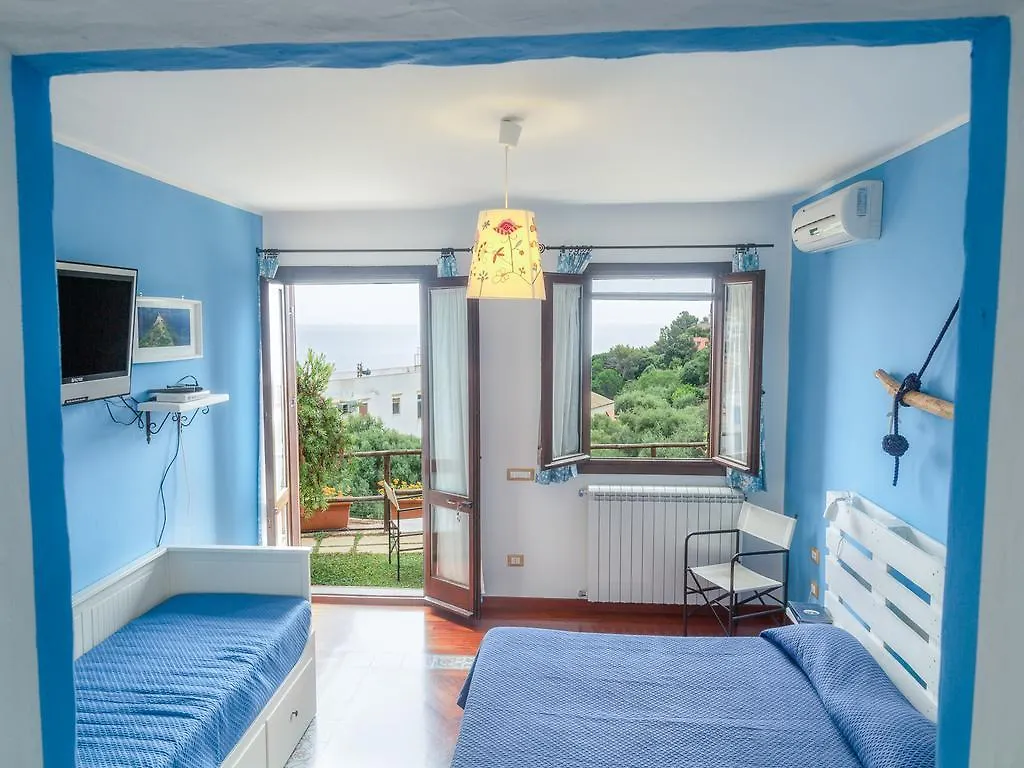 Apartment Clelia Case Vista Mare Isola di Ustica