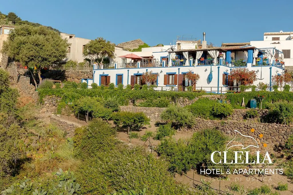 Clelia Case Vista Mare Isola di Ustica Italy